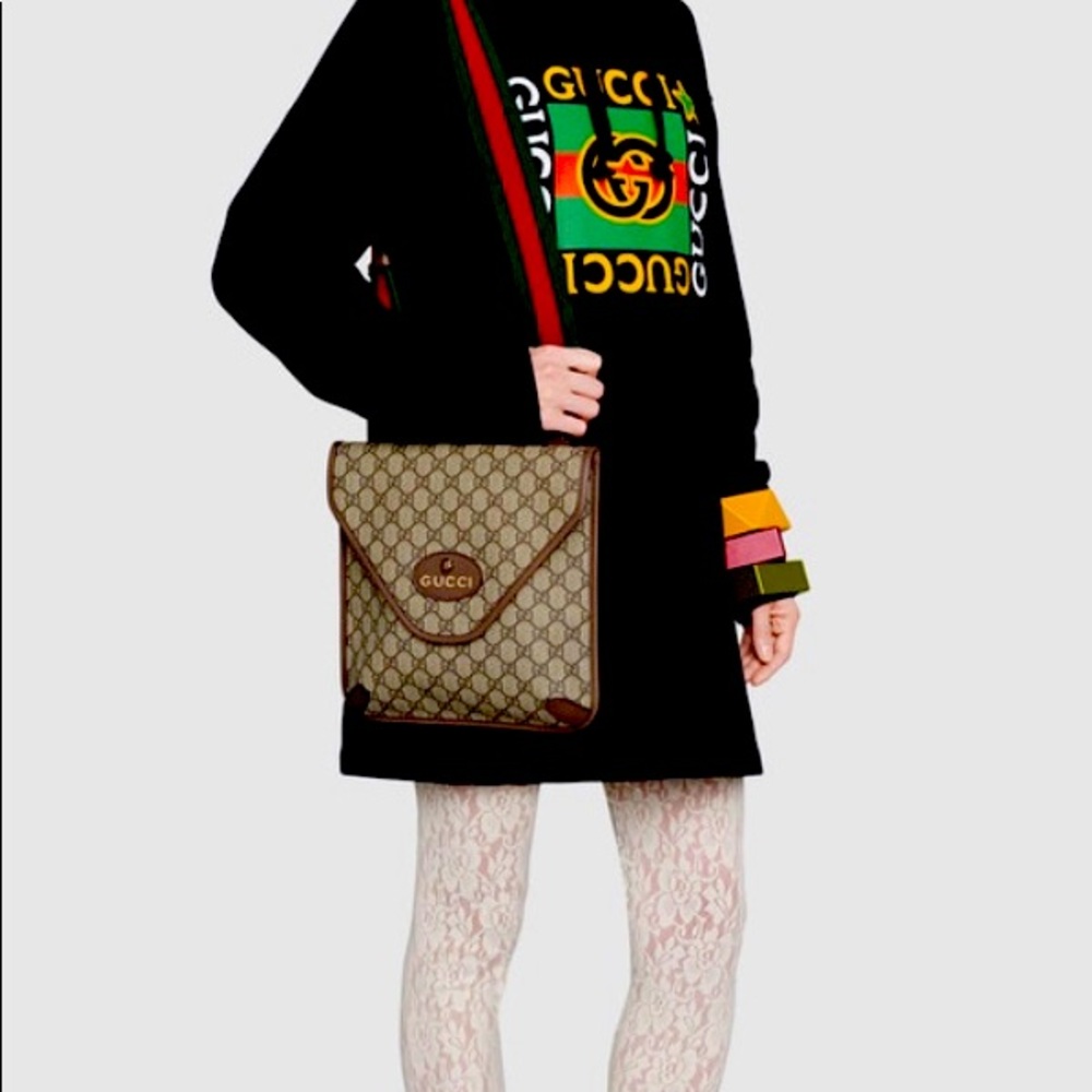 Authentic Gucci Neo Vintage messenger bag